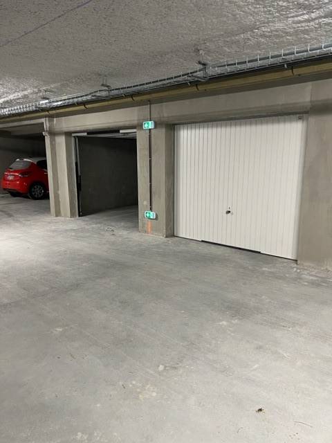 Garage en sous-sol à louer a Schiltigheim