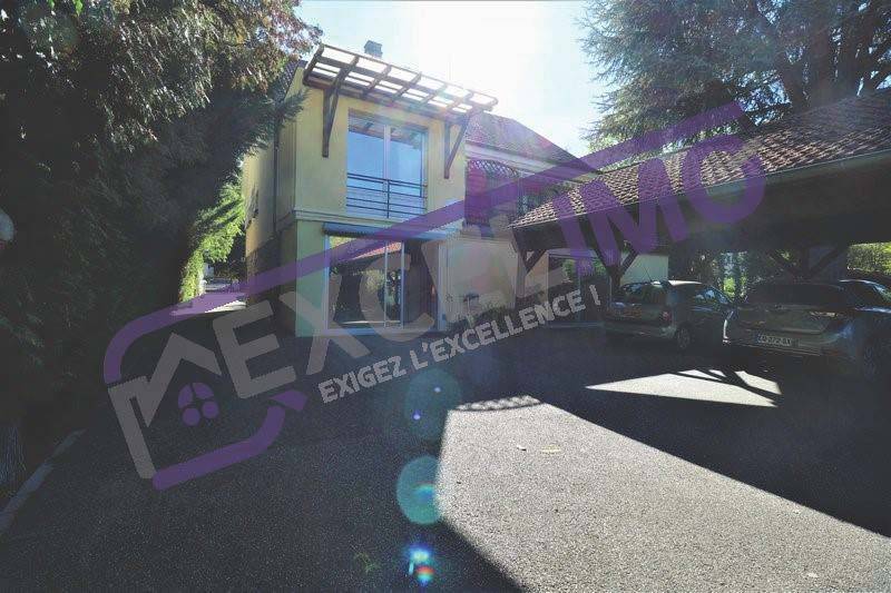 Maison de 247m² à vendre à Strasbourg (67100) dans le secteur de la Ganzau