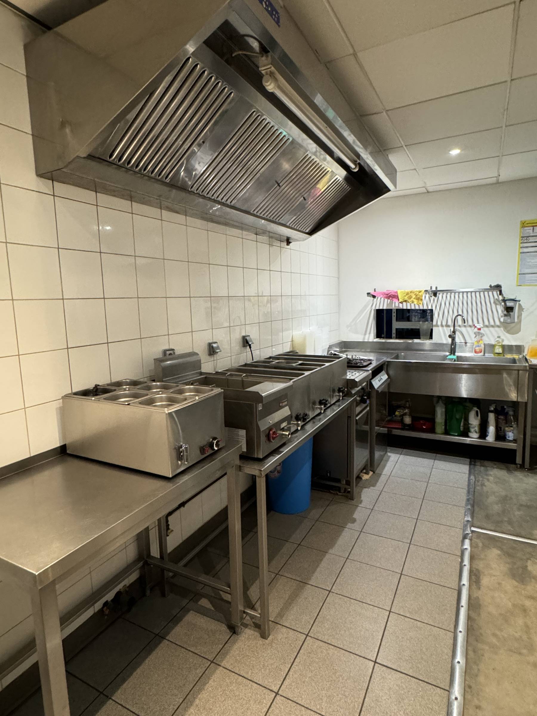 À VENDRE FONDS DE COMMERCE RESTAURATION RAPIDE CENTRE SCHILTIGHEIM