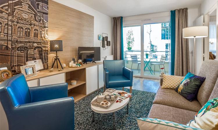 Appartement 2 pièces de 43.22m² avec séjour donnant sur le balcon - Le Jardin d'Hiver