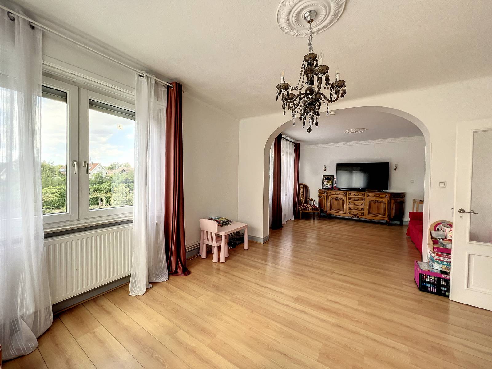 Charment 4 pieces HOENHEIM CENTRE