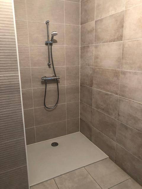Appartement avec douche à louer à Strasbourg dans le quartier du Wacken