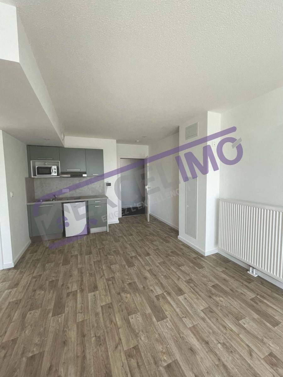 Appartement 3 pièces 50 m² à louer à Illkirch-Graffenstaden avec une cuisine ouverte équipée