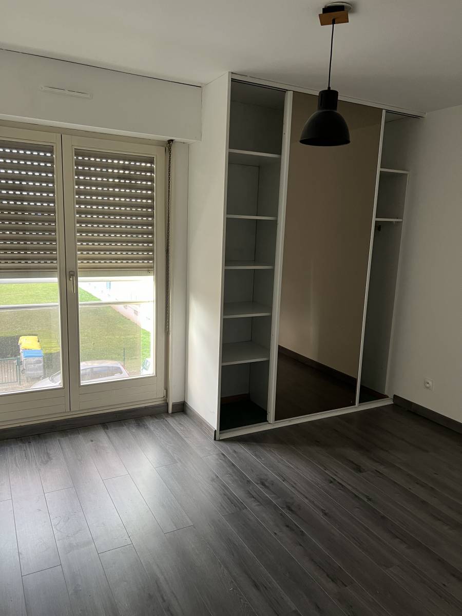 Agréable appartement 3 pièces, de 74.50m².À louer à Strasbourg Neudorf-Musau