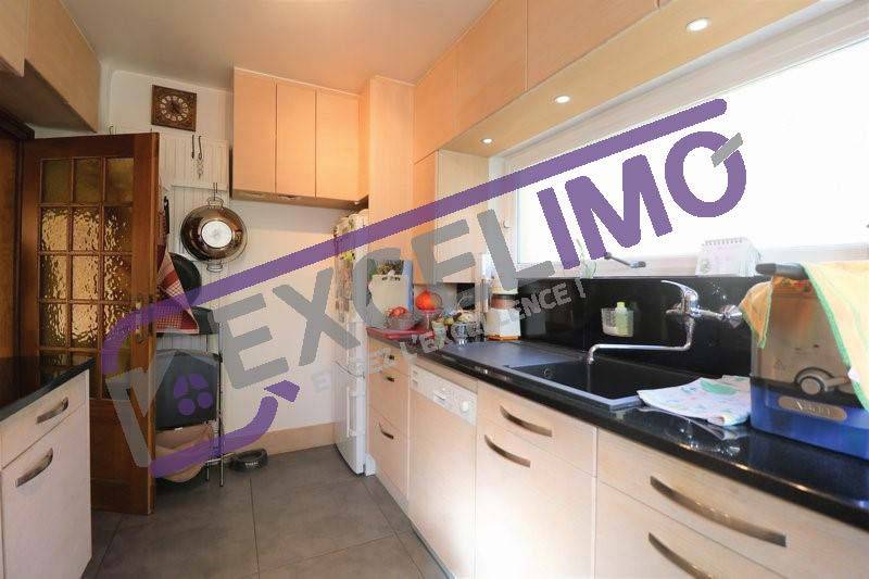 Jolie maison de 247m² avec cuisine équipée à vendre à Strasbourg (67100)