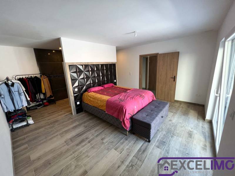 Belle suite parentale maison à vendre à Oswald