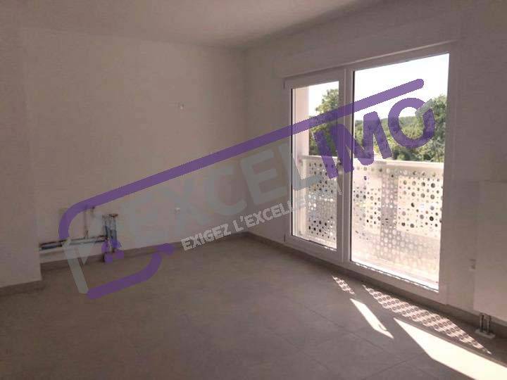 Appartement 3 pièces de 64.90m² à louer avec un lumineux séjour à Ostwald (67540)